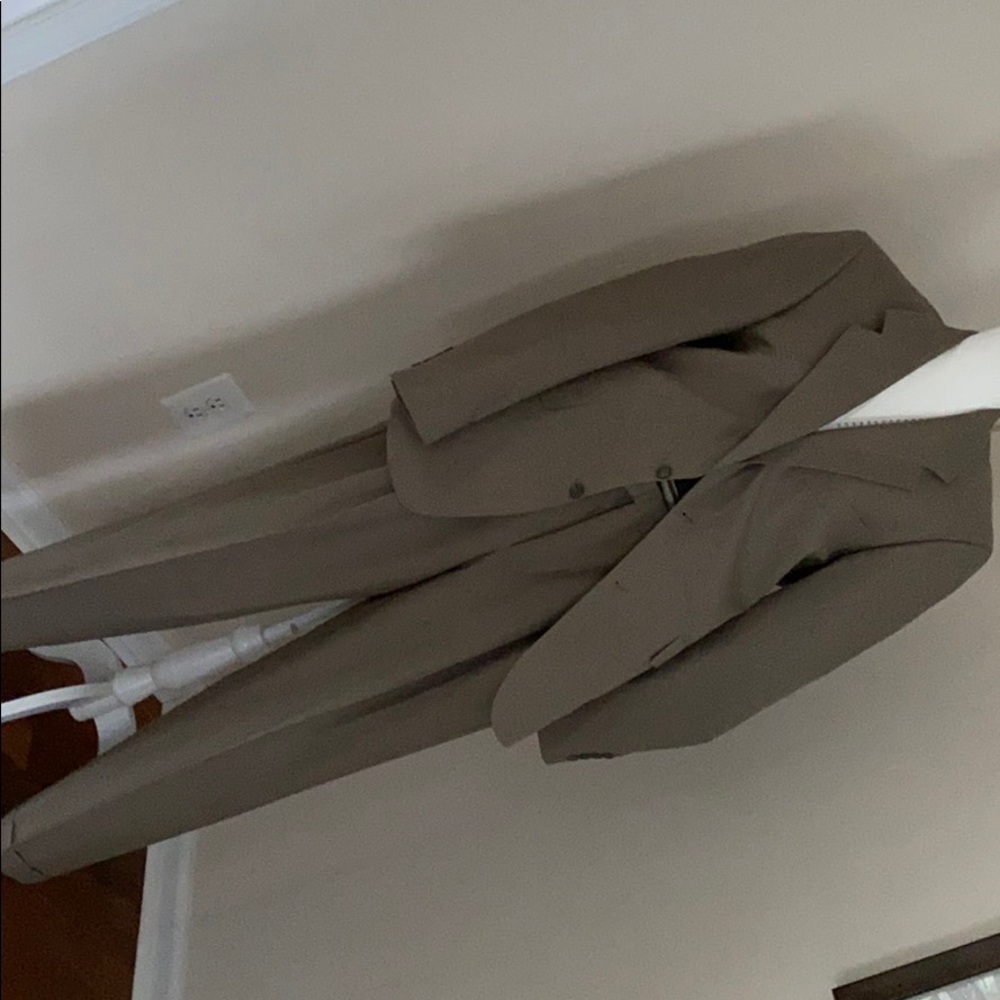 Kilburne & Finch Suit